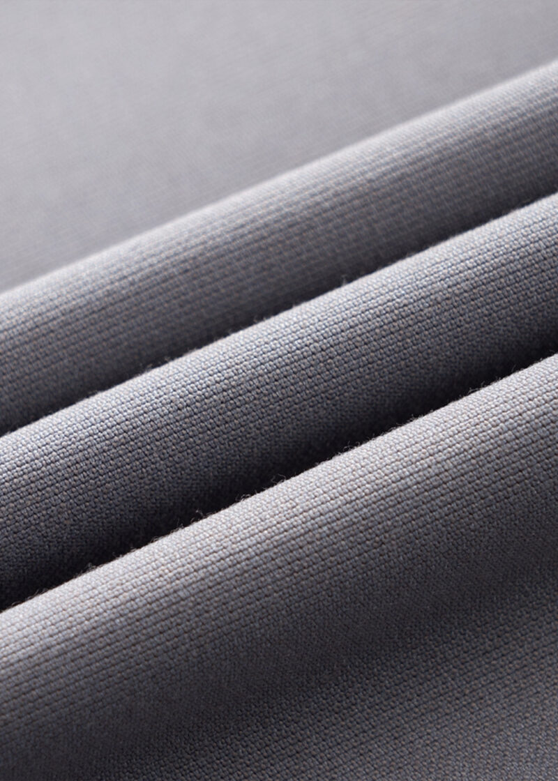 Men's 2-Button Notch Lapel Vested Suit in Light Grey for Wedding & Prom