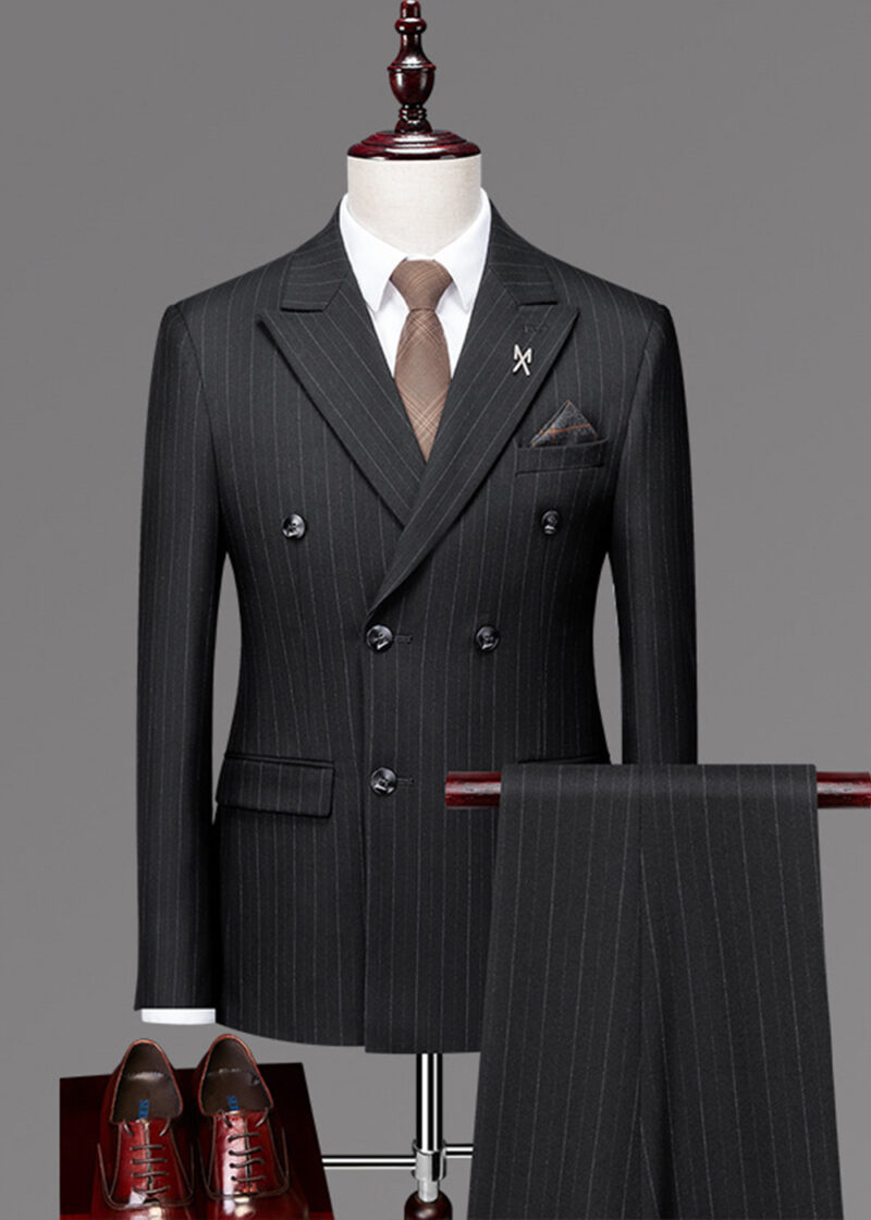 Men's Double Breasted Notch Lapel Pinstripe Suit for Business & Wedding